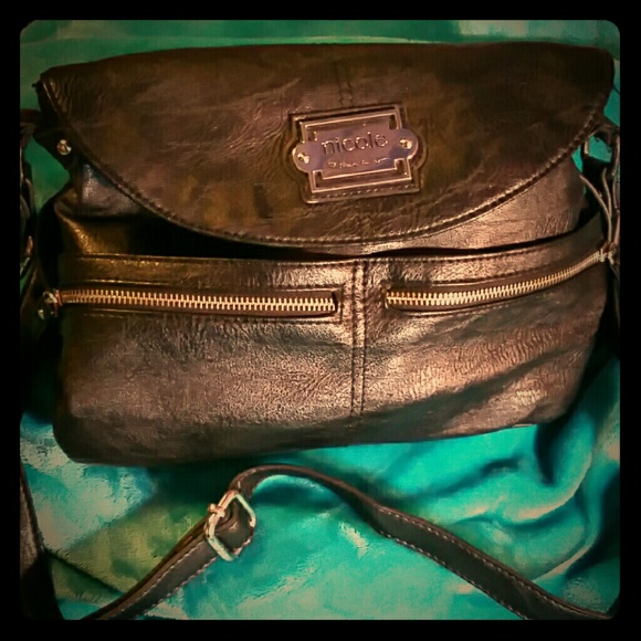 Purse - Picture 1 of 2