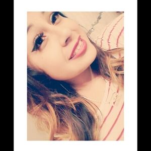 Meet your Posher, Elsa