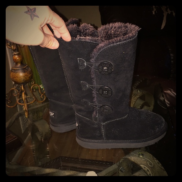 💥💥FLASH SALE💥💥UGG's black boots.
