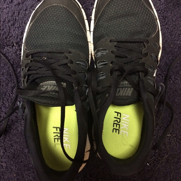 Nike free runs