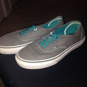 Vans like new