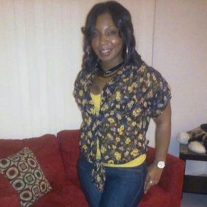 Meet your Posher, Kenyetta