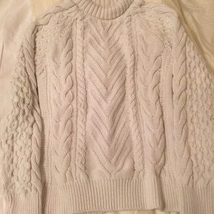 SOLD Zara sweater size M.