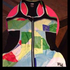 Fila top