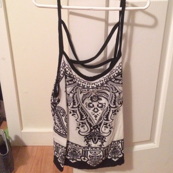 Tank - Picture 1 of 2