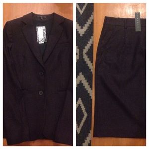 NWT theory blazer & skirt