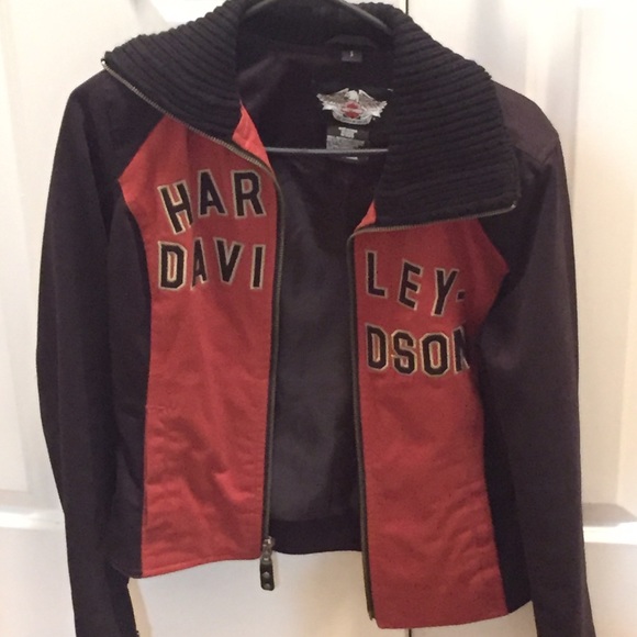 Thick Harley Davidson jacket size small