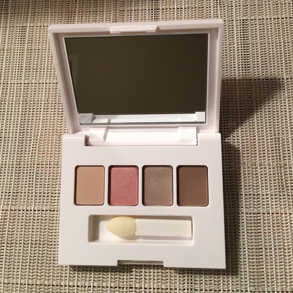 🎉HP🎉Lily Pulitzer for Estée Lauder palette💗