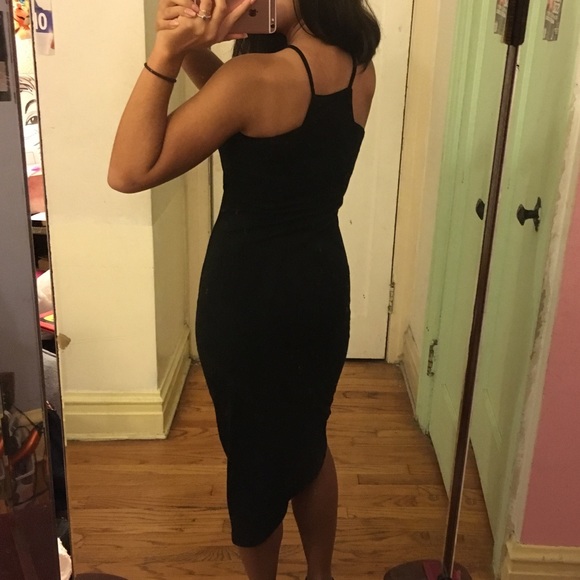 Express: Black Square - Picture 4 of 4