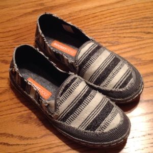 Rocket dog slip on shoes