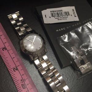 MARC by Marc Jacobs  MBM3055