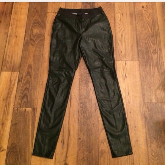 Ann Taylor faux leather leggings