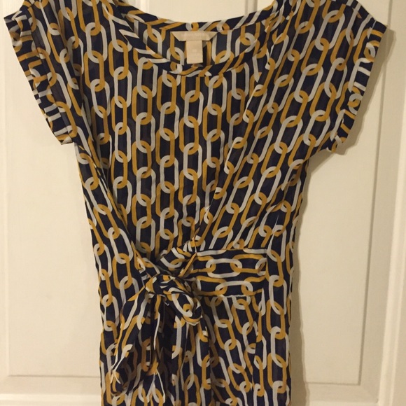 Banana Republic short sleeve shirt