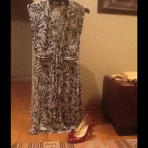 Black and white dress