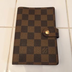 Louis Vuitton PM Agenda