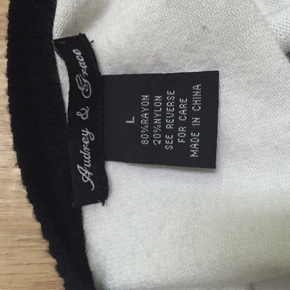 Cardigan - Picture 4 of 4