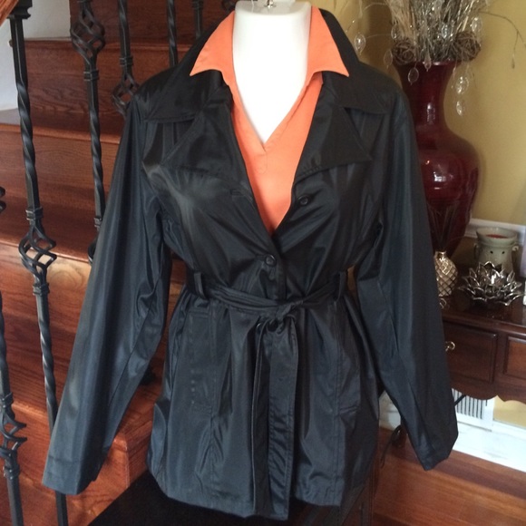 💄Black Trench Coat 👄