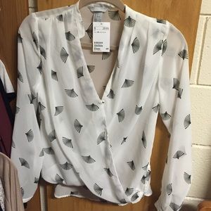 White blouse from wet seal