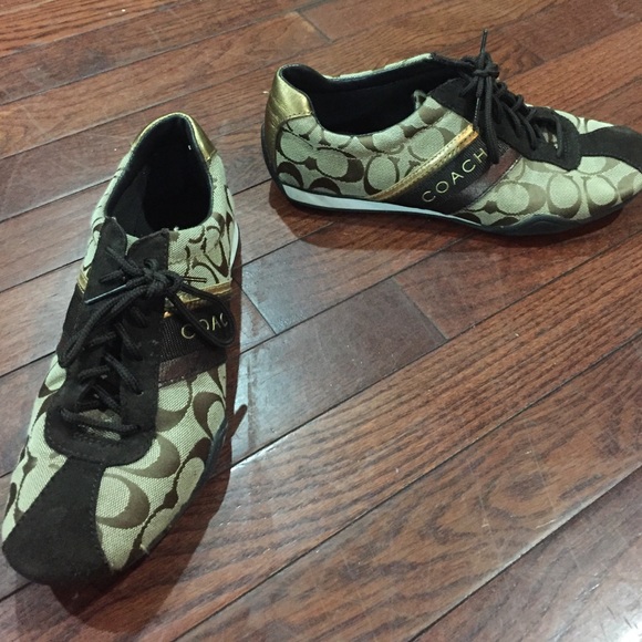 Coach lace up shoes size 7 1/2 brown - Picture 1 of 1