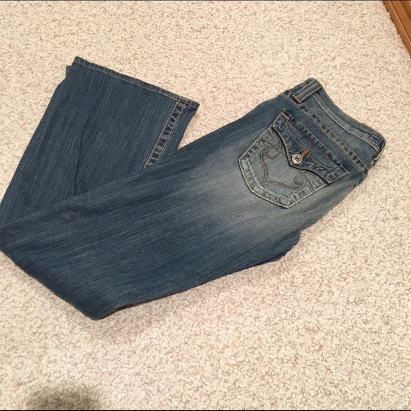 Hardly worn big star boot cut jeans!