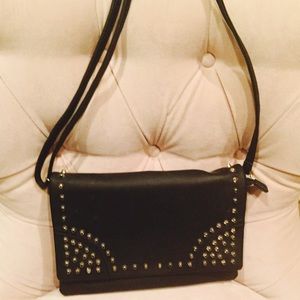 🔥🔥🔥A sexy rocker chic clutch🔥🔥