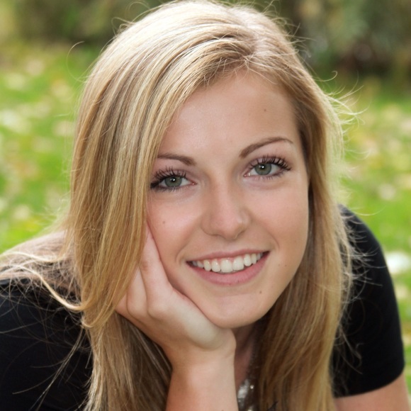 Meet your Posher, Lauren