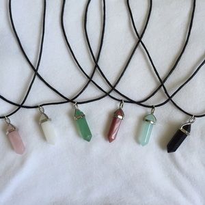 GEMSTONE CHOKERS