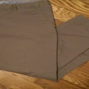 Banana Republic City Chino