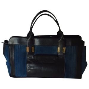 Choé Alice bag in Royal Navy suede / black leather