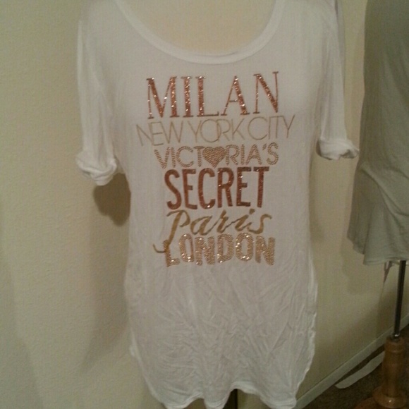Victoria's Secret Tops - VS tunic