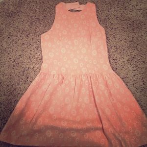 Beautiful pink and lace dress!!!