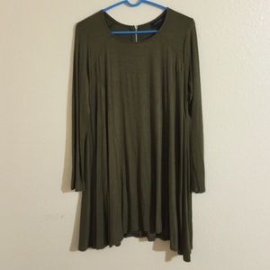 Green t shirt dress