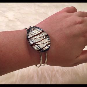 {Boutique} Stone Bracelet