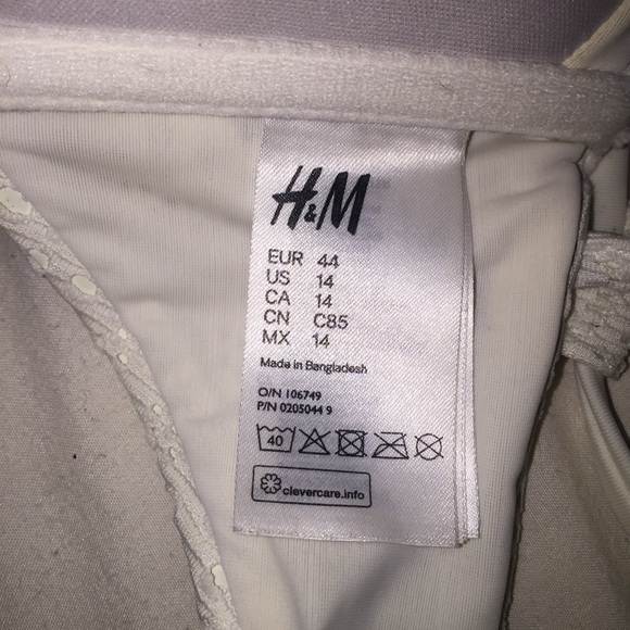 Lace Bikini - Picture 2 of 2