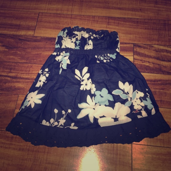 Strapless top