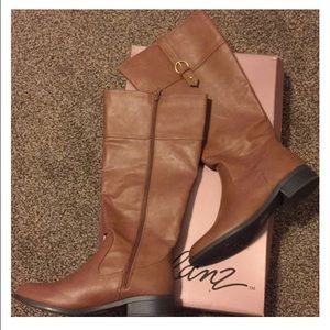 Ladies Brown Boots