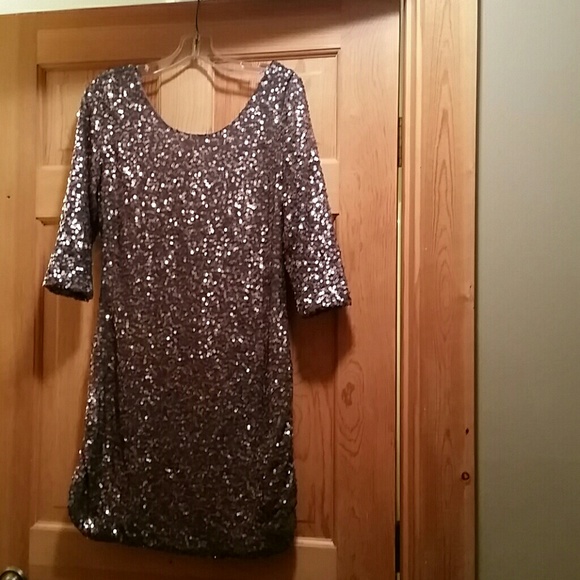 Gray sequin dress!??