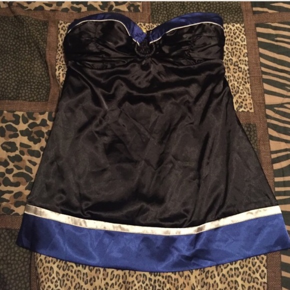 Blouse - Picture 4 of 4