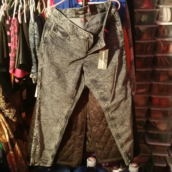 Torrid acid wash