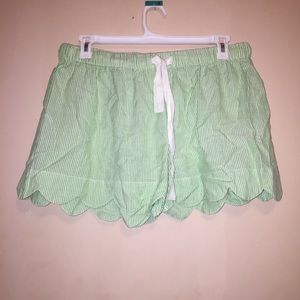 Tulip shorts