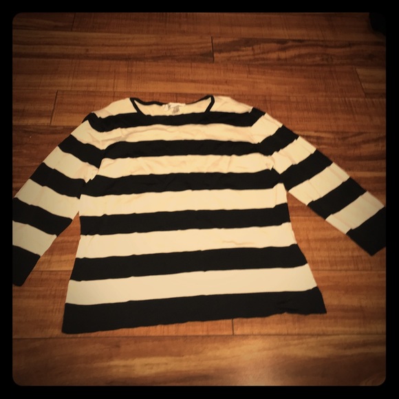 Long sleeve sweater