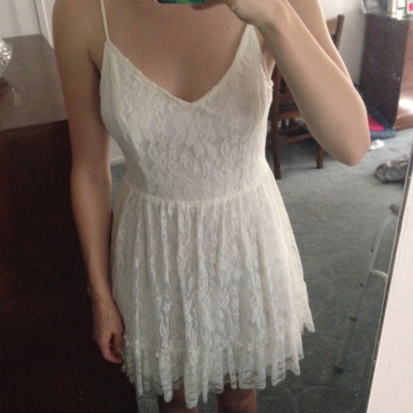 White lace dress