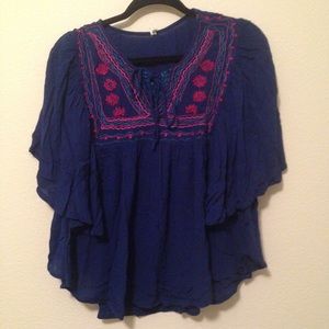 Super cute hippie shirt