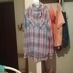 American Eagle Button up