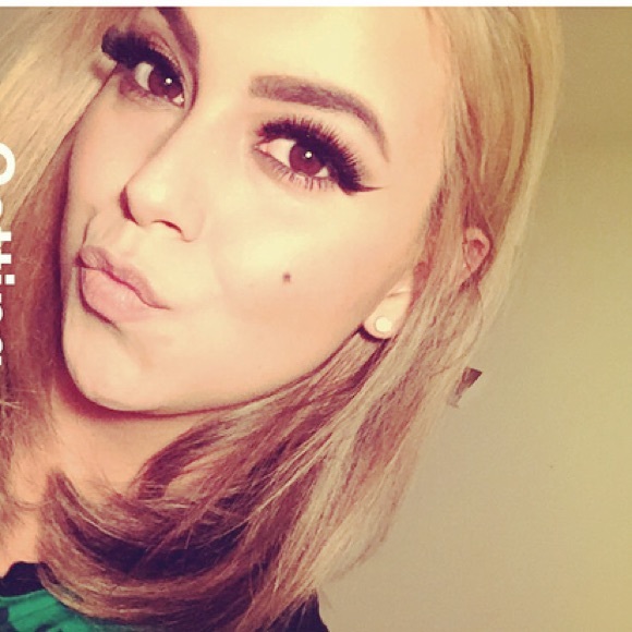 Meet your Posher, Sammie