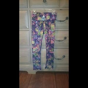 Rainbow dot workout leggings