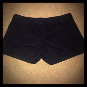 Forever 21 black shorts.