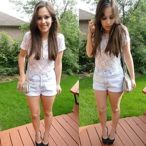 Lace forever21 shirt! Cap sleeves