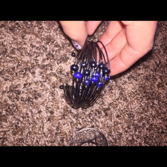 bracelets - Picture 3 of 3