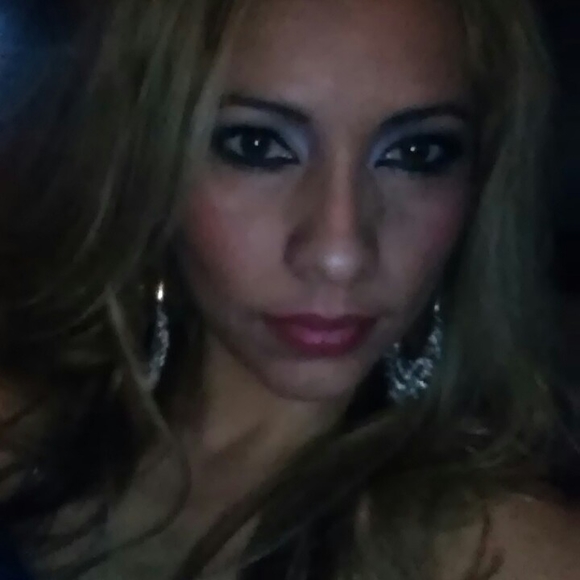 Meet your Posher, Rosa - Picture 1 of 1